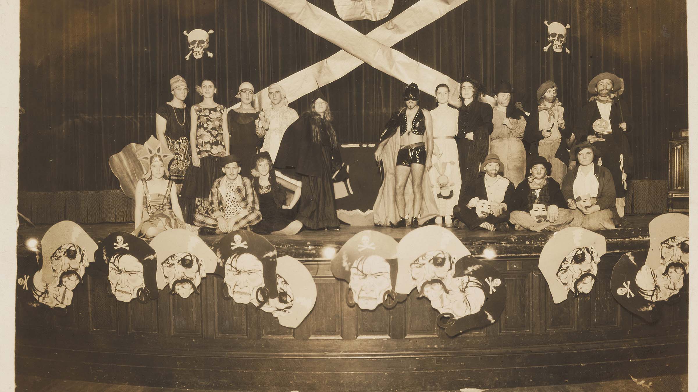 TU students from the 1920s dressed as pirates