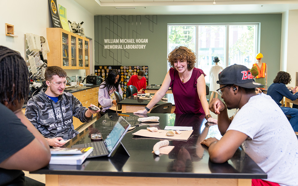 Archaeology Lab Students