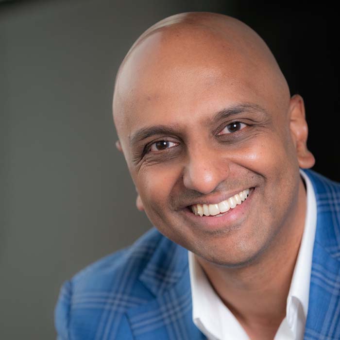 Sri Seshadri headshot