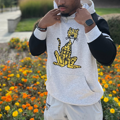 Student wearing a vintage tiger sweat shirt