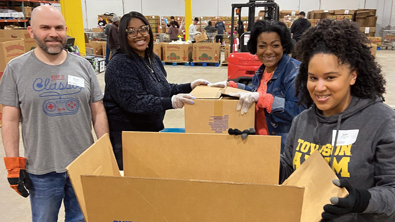 Tu alumni at the Maryland Food Bank