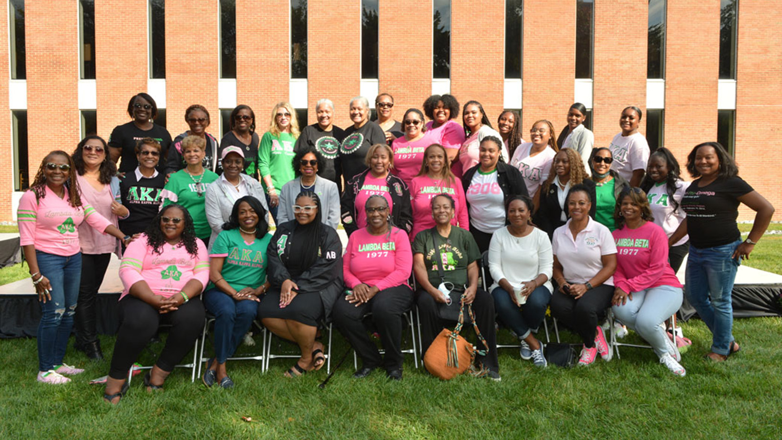 Group of Alpha Kappa Alpha alumni