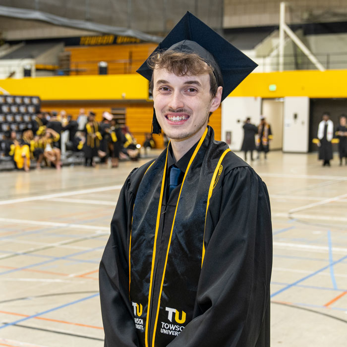 Graduate Jacob Elliott