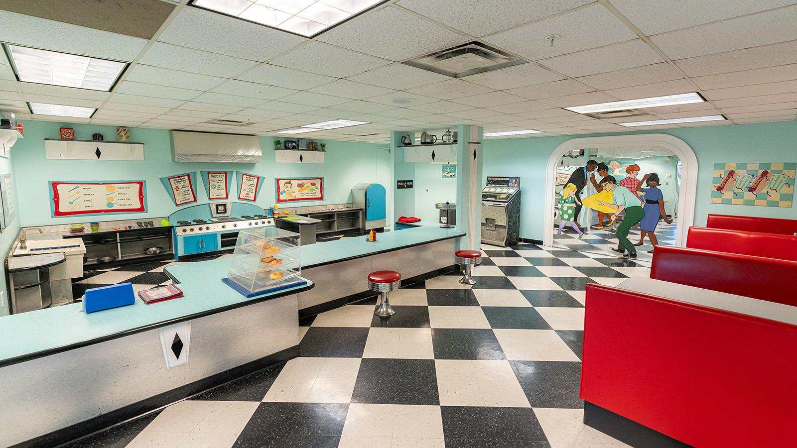 Tiny's Diner exhibit at Port Discovery Children's Museum