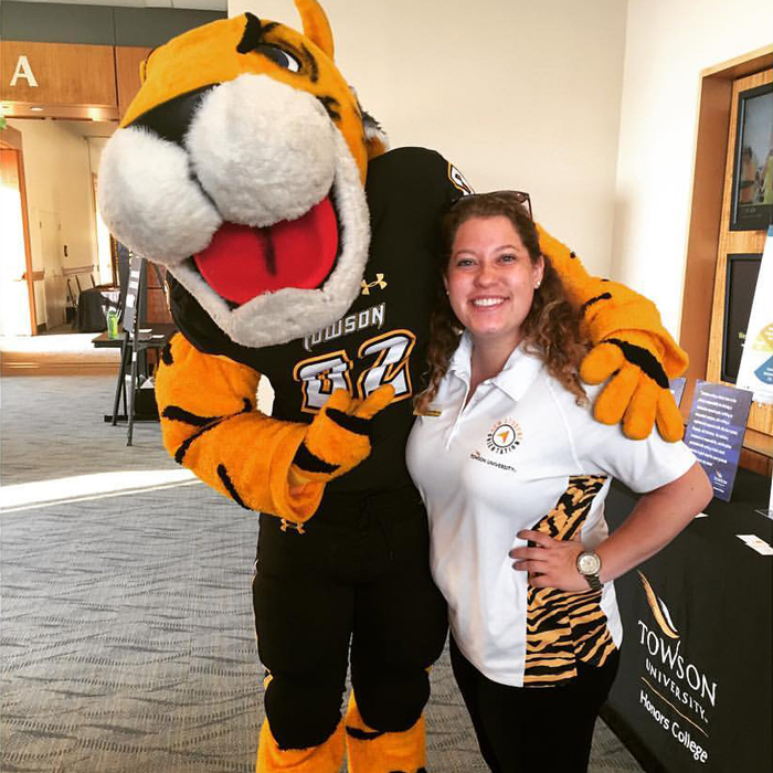 Kelli with Doc the tiger mascot